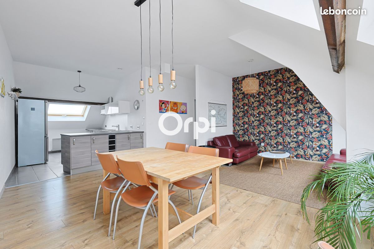 Appartement 3 pièces 84 m² · à Lille · 84 m² · 285 000 €