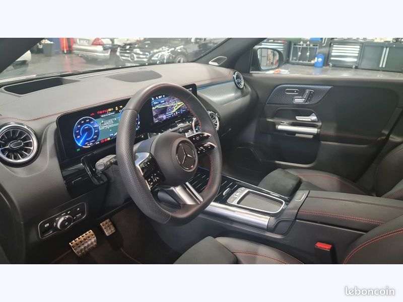 Mercedes EQA 250+ AMG Line (image 12)
