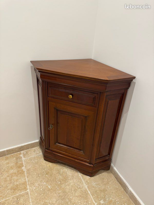 Meuble d’angle (image 1)