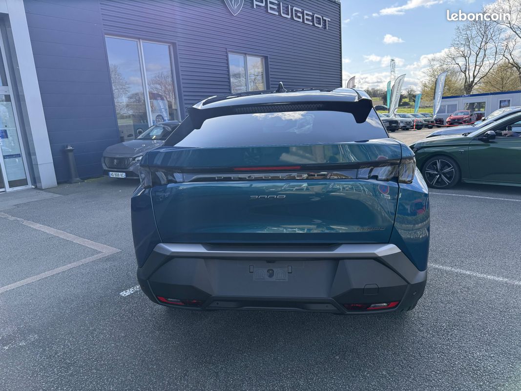 PEUGEOT 3008 Hybrid 145 e-DCS6 GT (image 3)