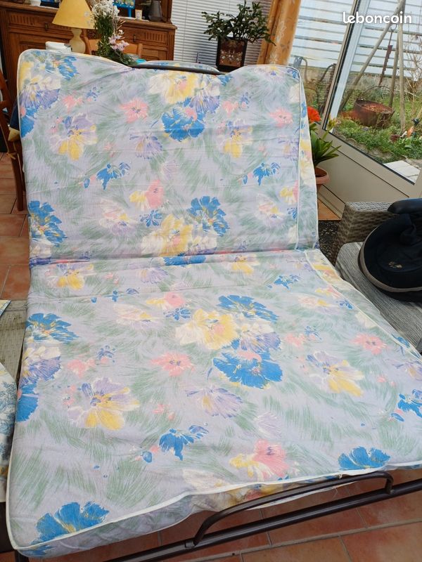 Lit d'appoint pliable + matelas 120 (image 1)