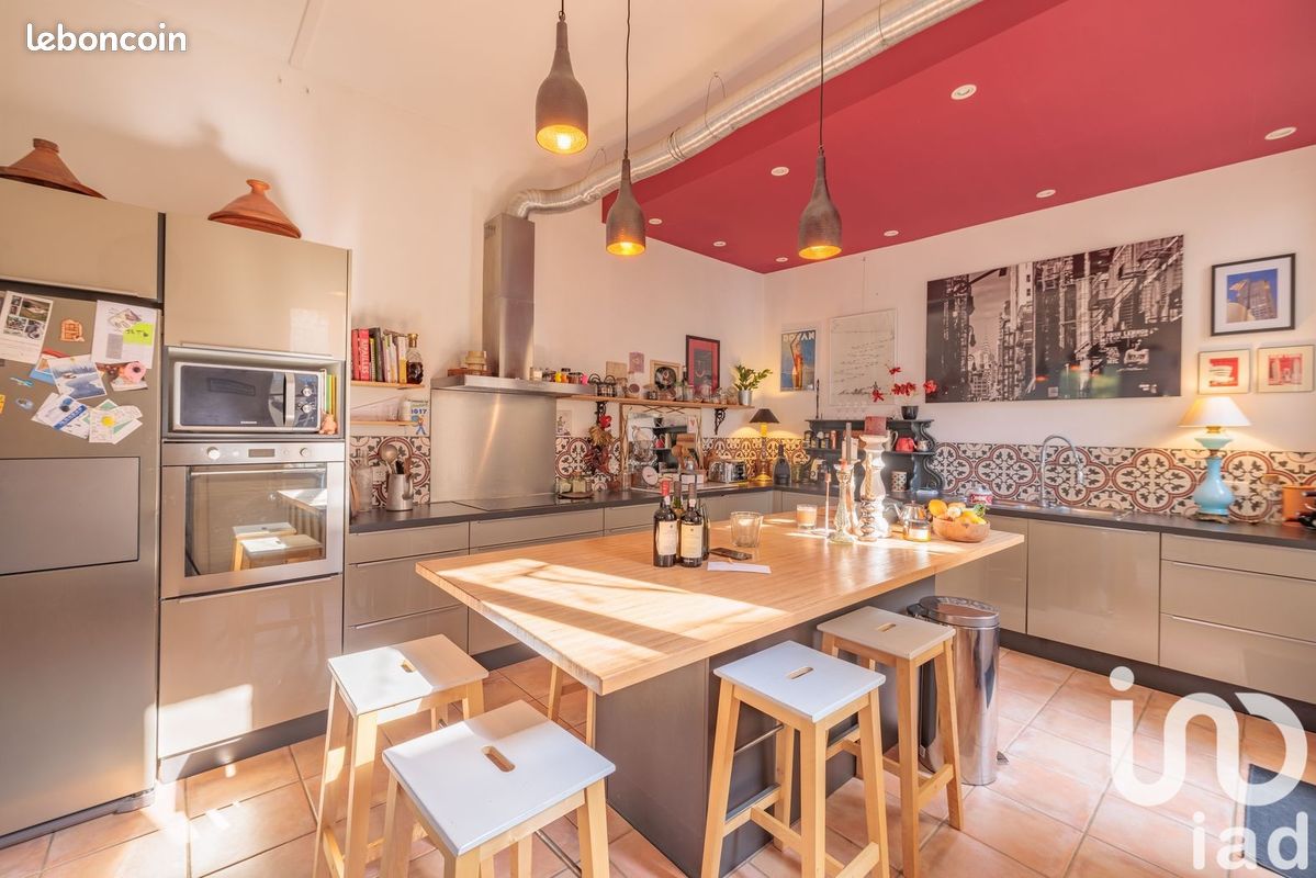 Maison 7 pièces 280 m² - Cognac 16100 (image principale 4)