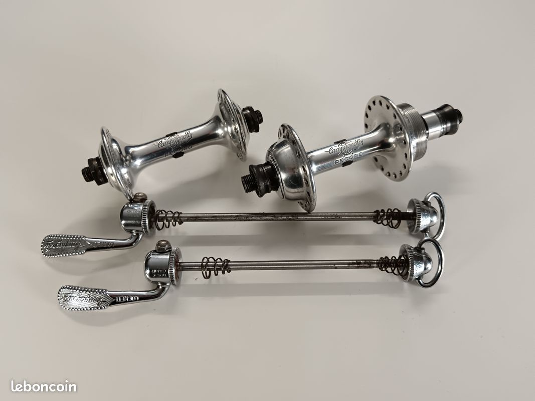 Moyeux CAMPAGNOLO Record 1034 Petites Flasques 36T - Filet Français - Équipements vélos