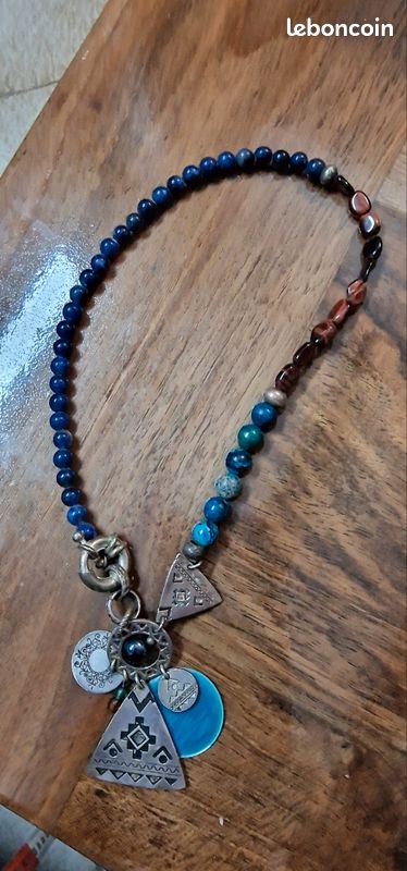 Collier chorange (image 1)