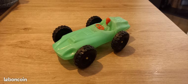 Voiture téléguidée - police ford mustang gt | Boutique de jouets Lydie