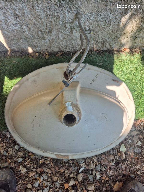 Lavabo a encastrer (image 1)