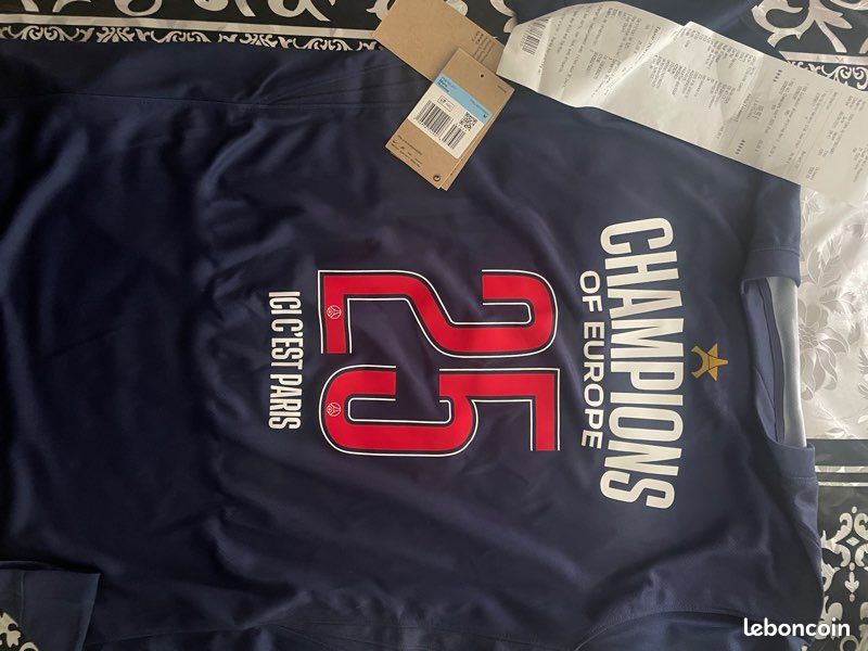 Maillot PSG champions collector (image 3)