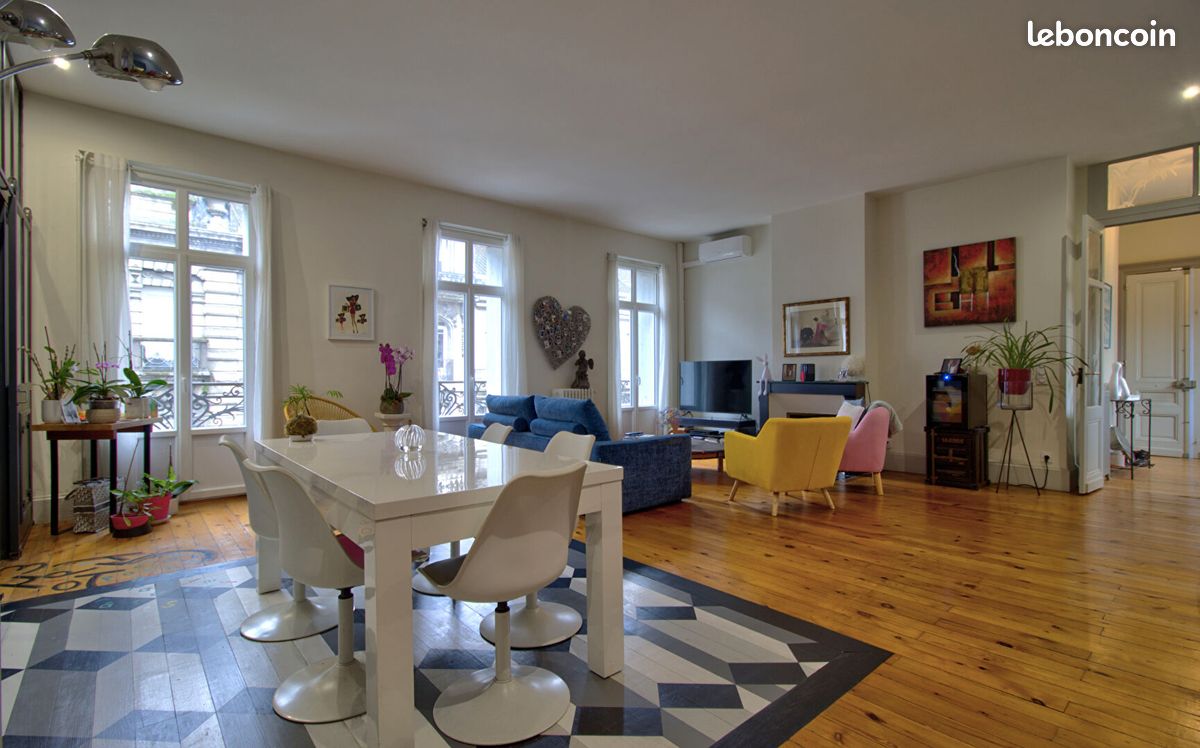 Appartement 3 pièces 147 m² · à Agen · 147 m² · 283 000 €