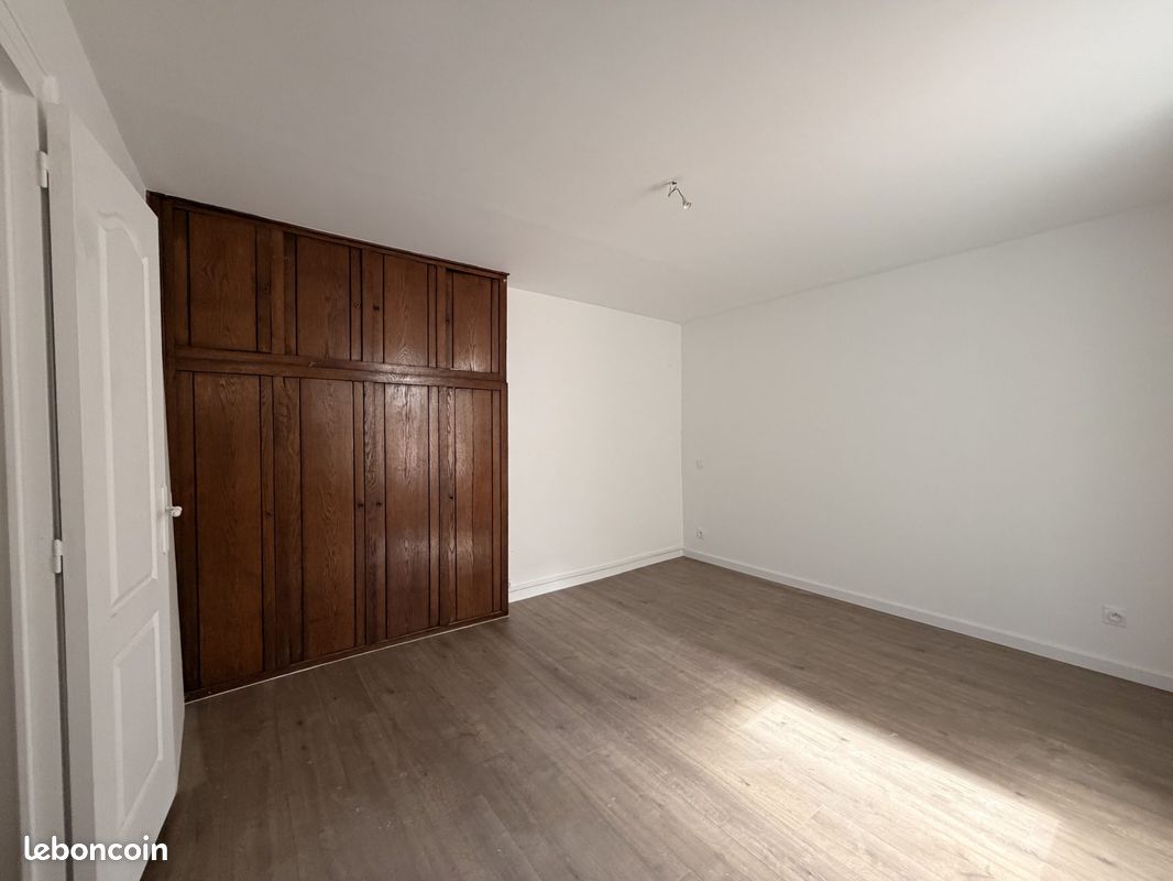 Appartement 1 pièce 25 m² · à Pau · 25 m² · 450 €/mois