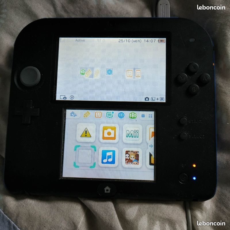 Console Nintendo 2DS bleue (image 1)