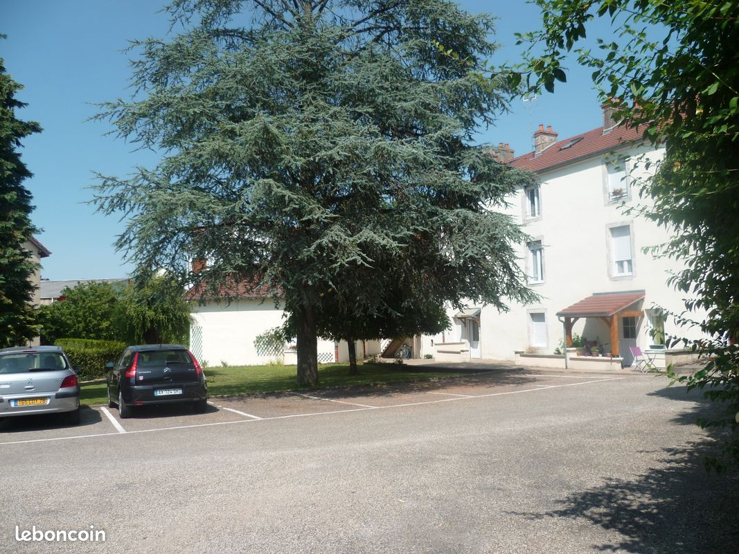 Appartement a louer - 2 pièce(s) - 42 m2 - Surfyn