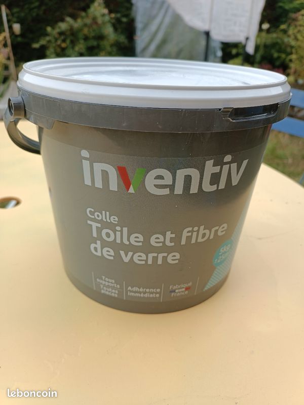 Colle toile et fibre de verre (image 1)