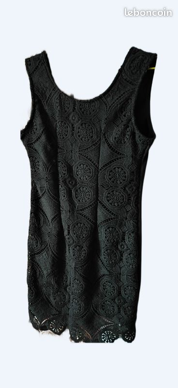 Robe (image 1)