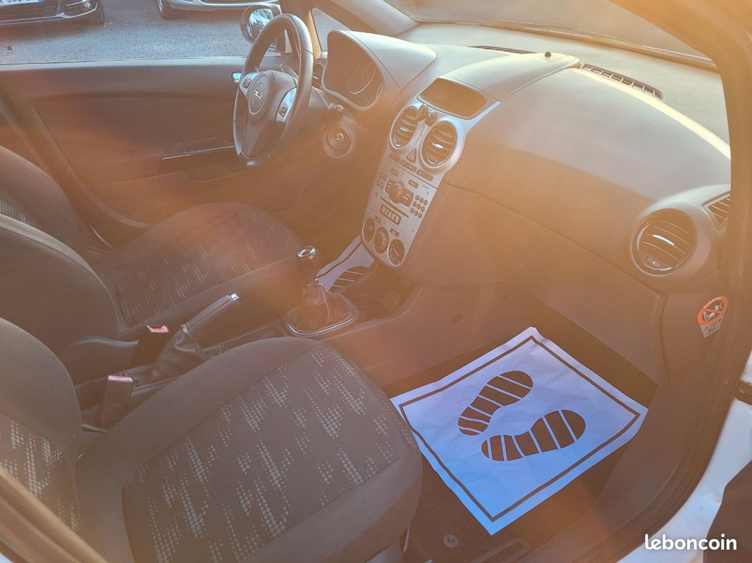 Opel Corsa 1.3 cdti 95 ch Edition (image 5)