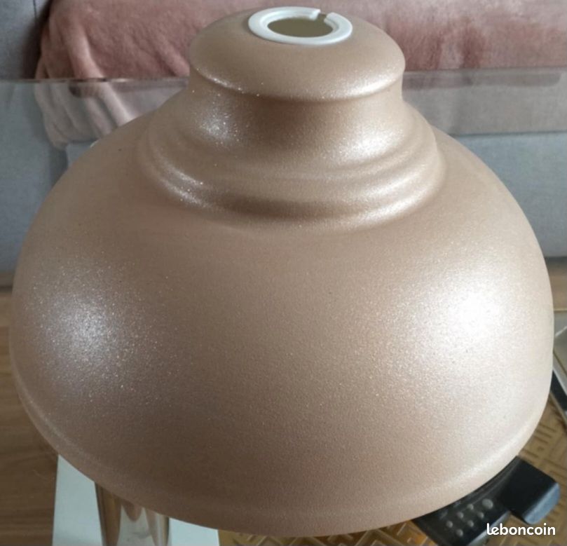 Suspension Modern parfait état (image 1)