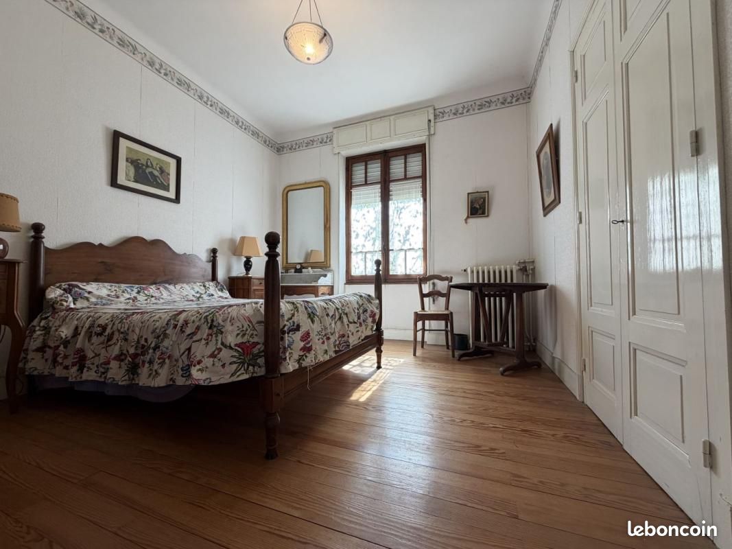 Maison 9 pièces 197 m² (image 8)