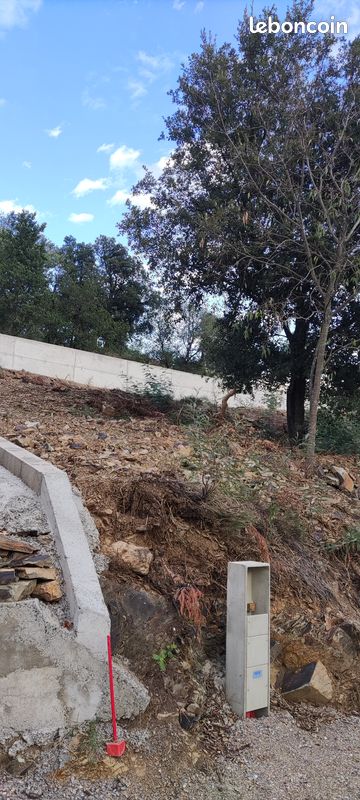 Terrain constructible · à Céret · 128 000 €