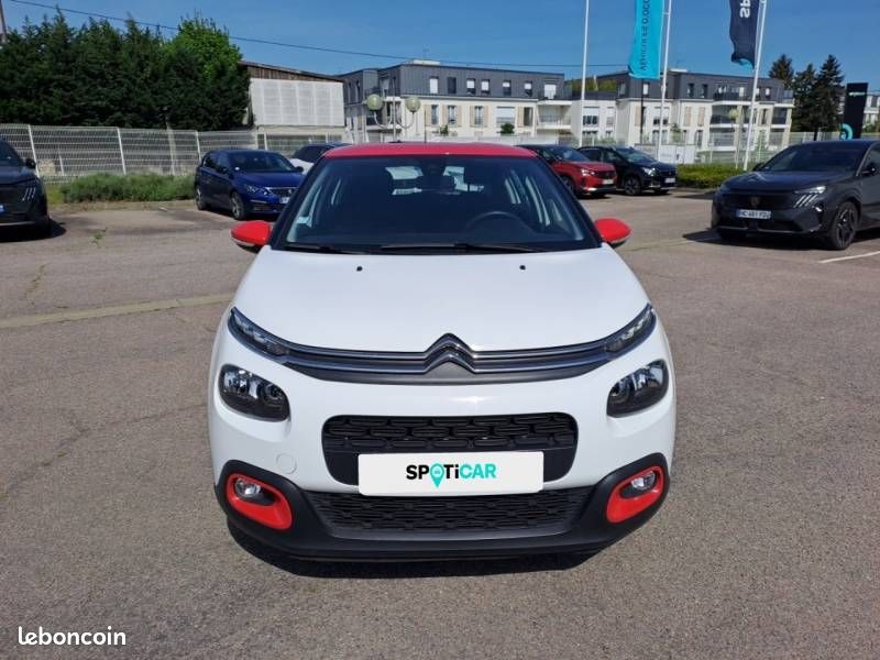 Citroën C3 PureTech 82 S&S BVM5 Graphic (image 2)