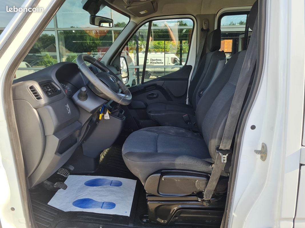 Renault MASTER III CCB RJ3500 L3 2.3 BLUE DCI 145CH DOUBLE CABINE CONFORT EUROVI (image 3)