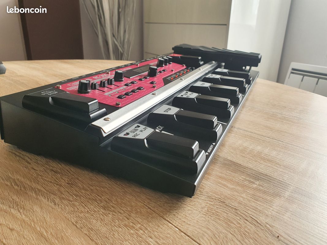 Boss rc-300 loop station (image 3)