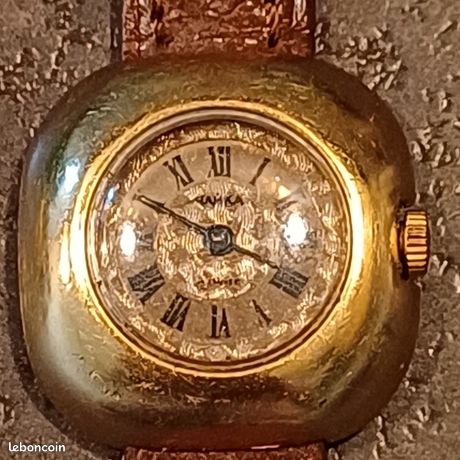 Montre Mécanique Ancienne Pour Femme Yanka CCCP - Plaqué Or - 17 Rubis - Occasion