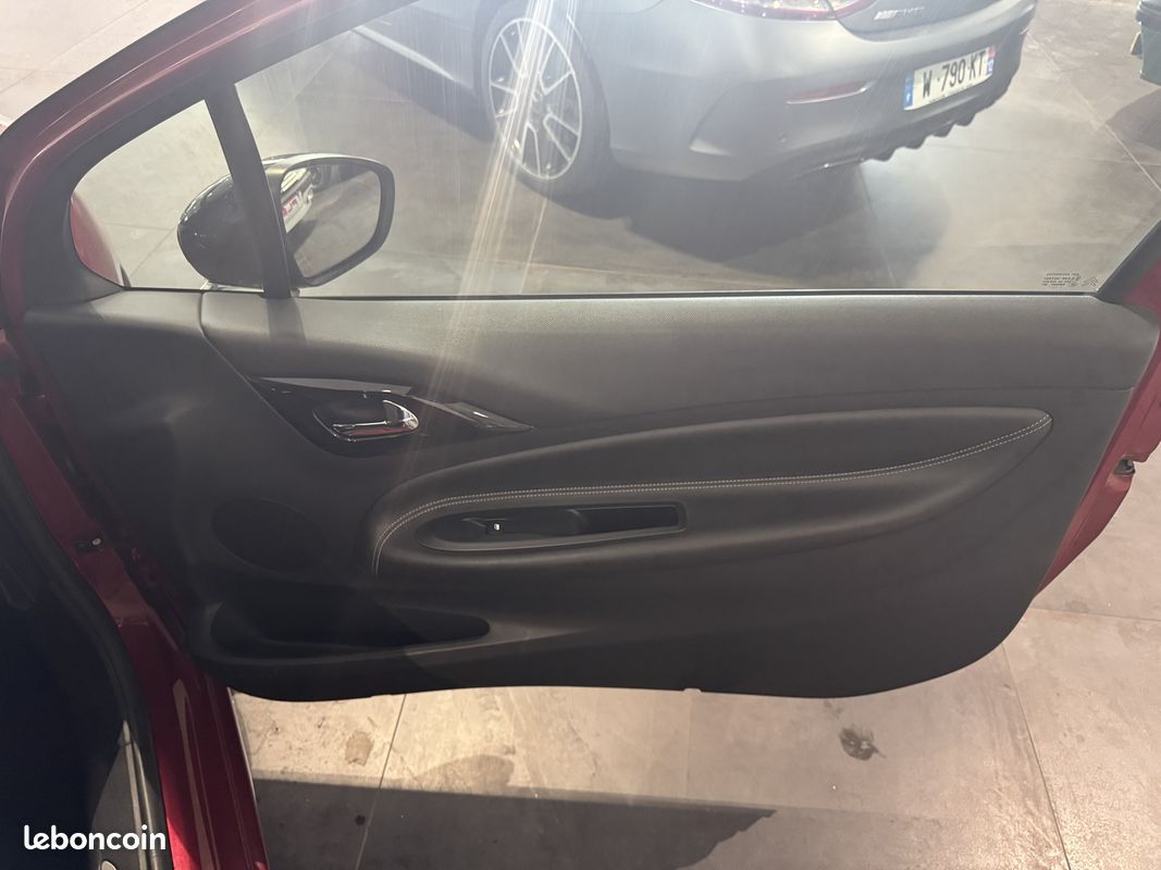 Citroen DS3 1.6 E-HDI110 68 000 KM PLB AUTO (image 13)