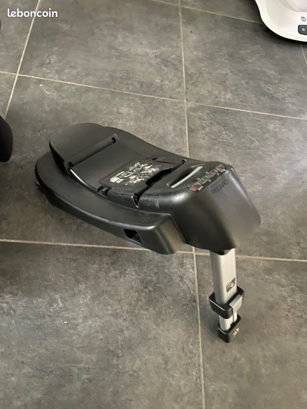 Cosy recaro avec base isofix (image 3)