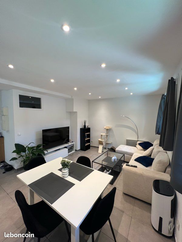 Appartement 2 pièces 43 m² · à Grenoble · 43 m² · 775 €