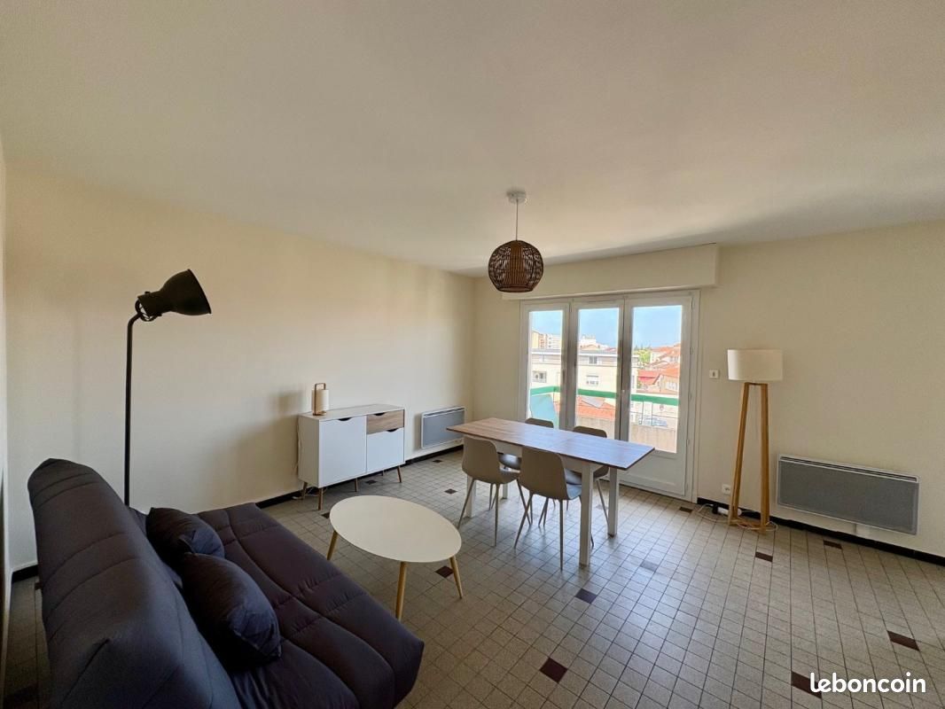 Appartement 1 pièce 36 m² · à Roanne · 36 m² · 390 €/mois