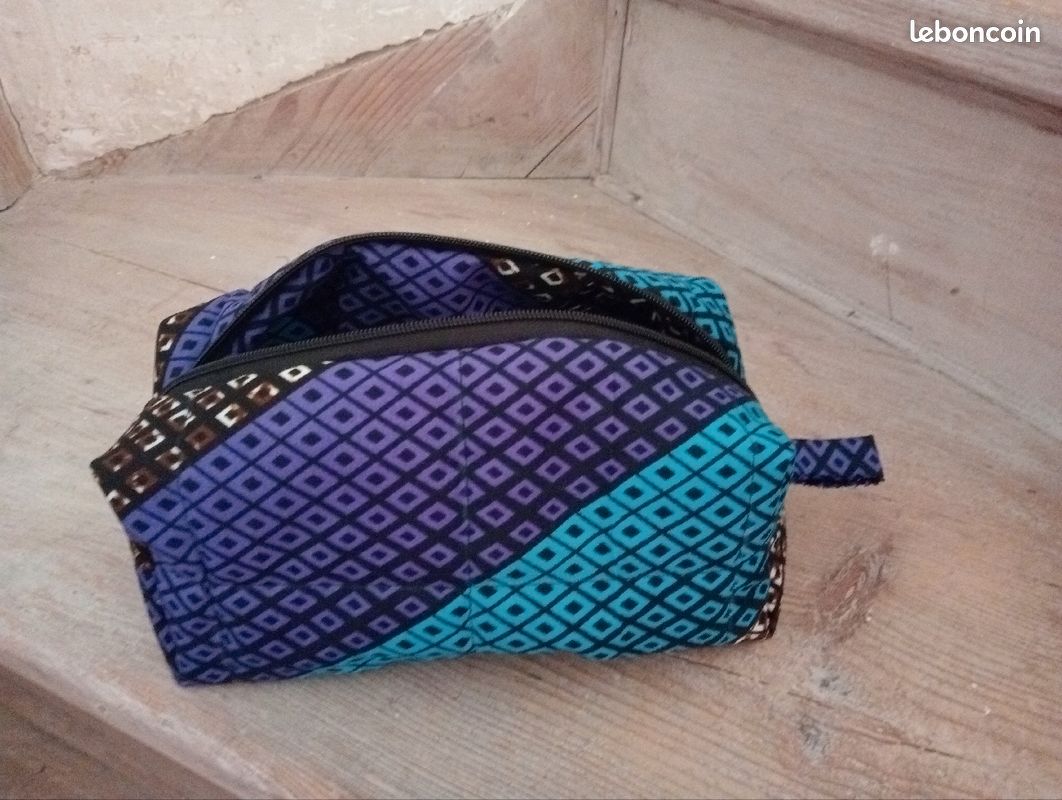 Trousse de toilette fait main (image 1)