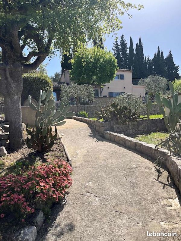 Maison 5 pièces 140 m² · à Peymeinade · 140 m² · 699 000 €