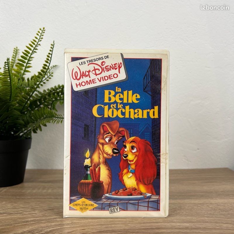 VHS Disney La Belle et le Clochard Les Trésors Disney Home Vidéo Collector Vintage (image 1)