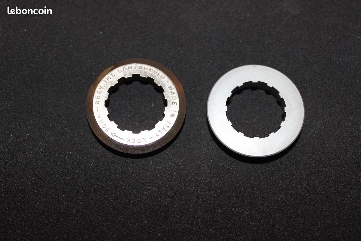 Ecrou de cassette Campagnolo 9-10 vit. adaptable sur pignon départ 11 dts Miche