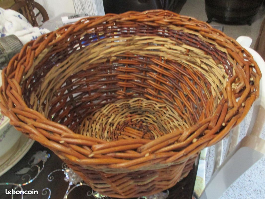 Panier tressé à la main (image 4)