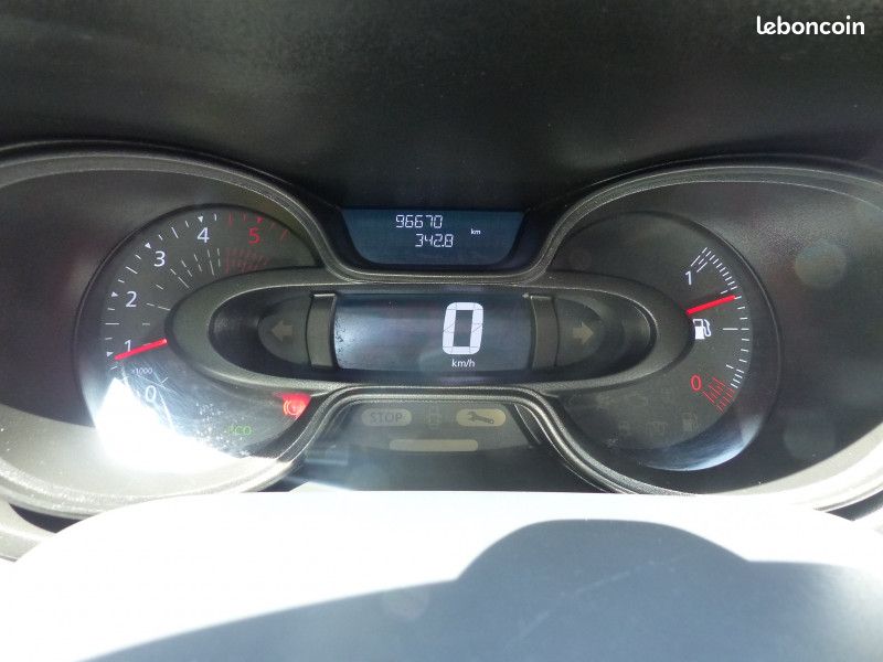 Renault TRAFIC III FG L2H1 1200 1.6 DCI 95CH CONFORT EURO6 (image 25)