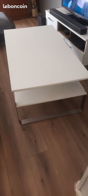 Table basse blanche (image 4)