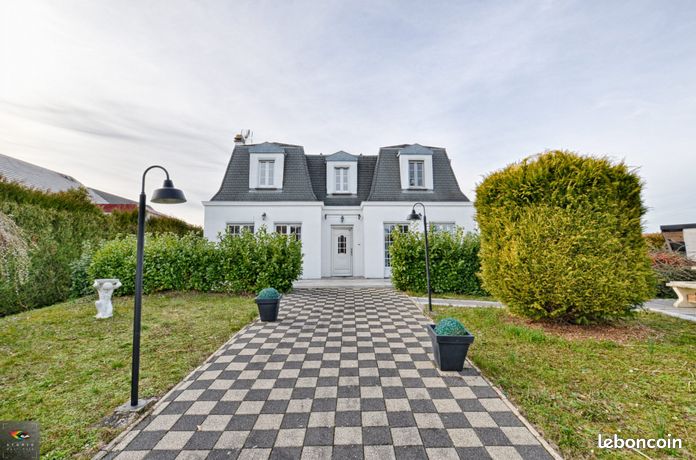 Maison 14 pièces 171 m²