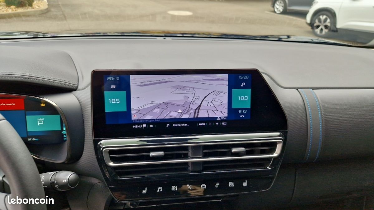 Citroën C5 Aircross Hybride rechargeable 180 e-EAT8 MAX (image 23)
