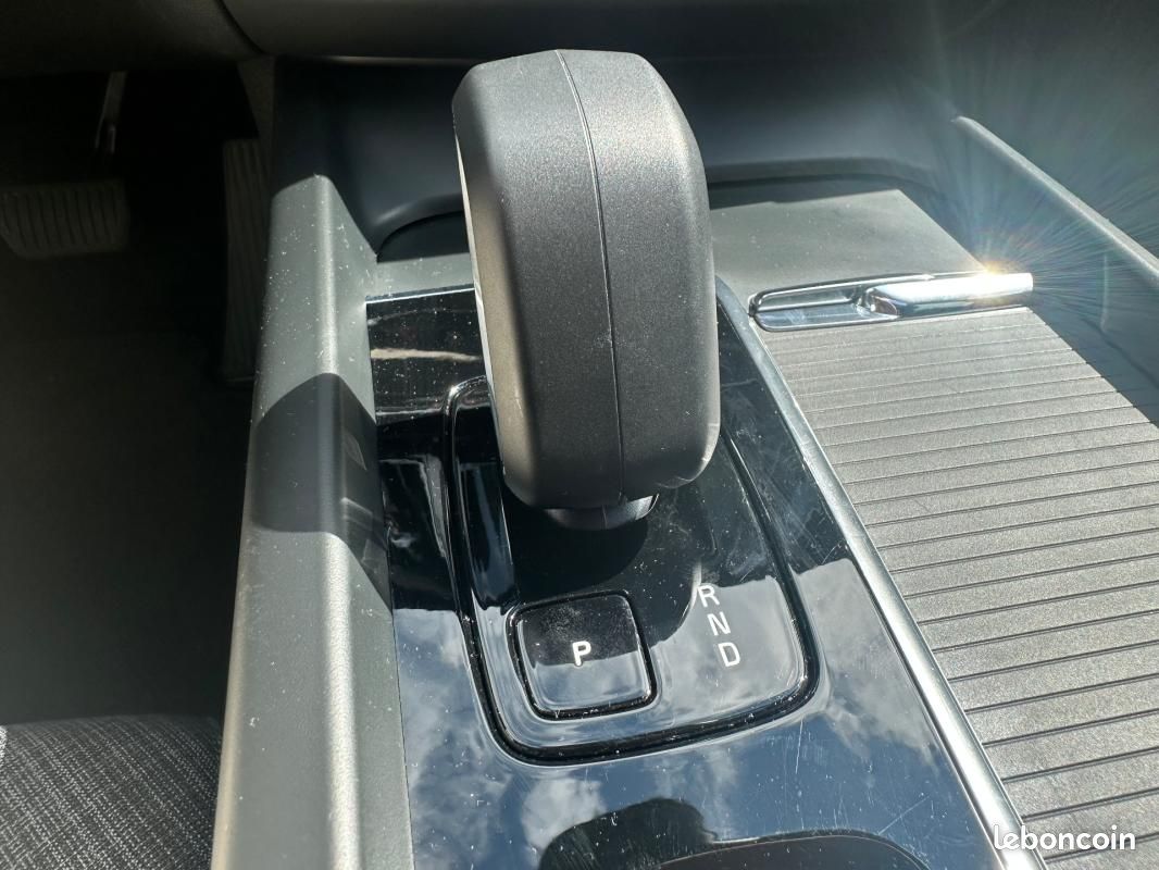 Volvo XC60 T6 AWD Hybride rechargeable 253 ch+145 ch Geartronic 8 Start (image 21)