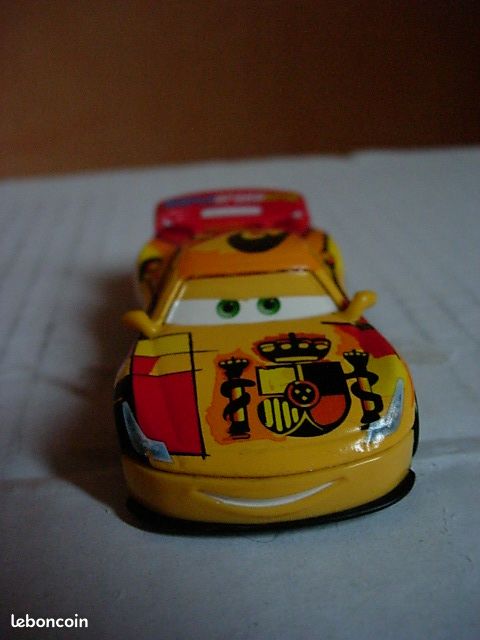 Voiture CARS (image 2)