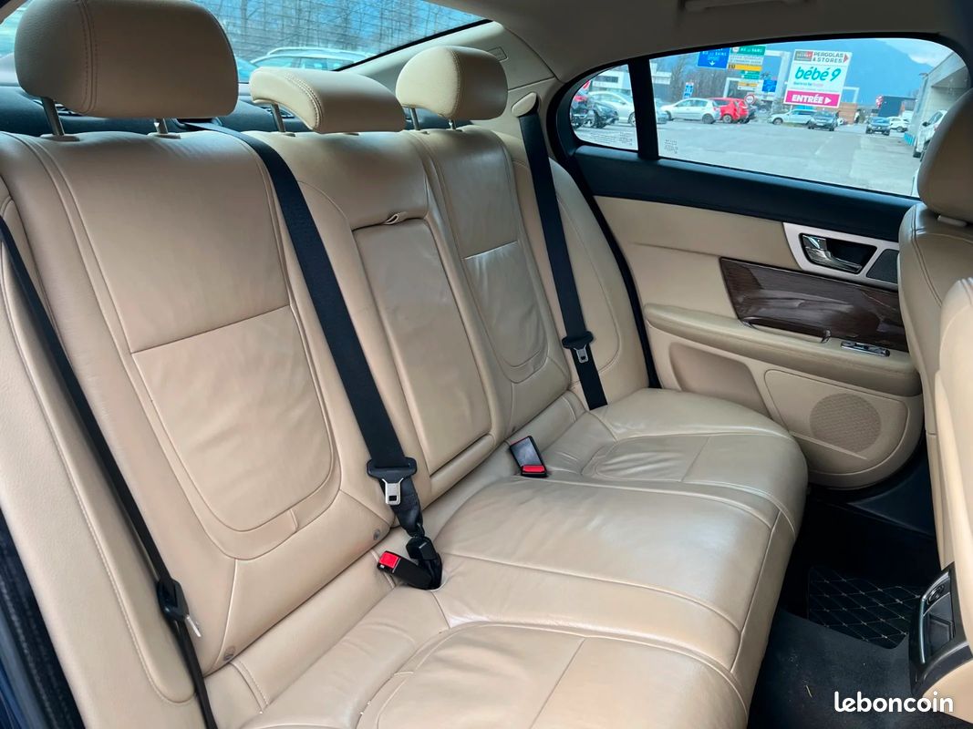JAGUAR XF V6 3.0 D - 240 FAP Luxe A (image 15)