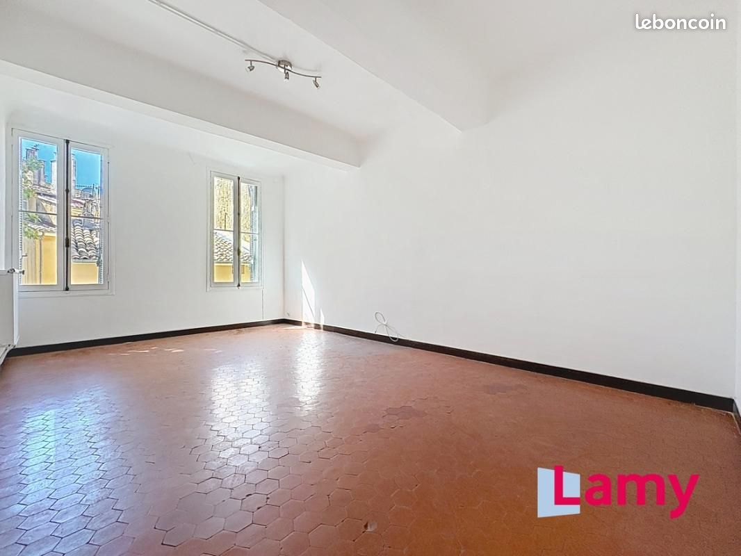 Appartement 3 pièces 73 m² · à Aix-en-Provence · 73 m² · 340 000 €
