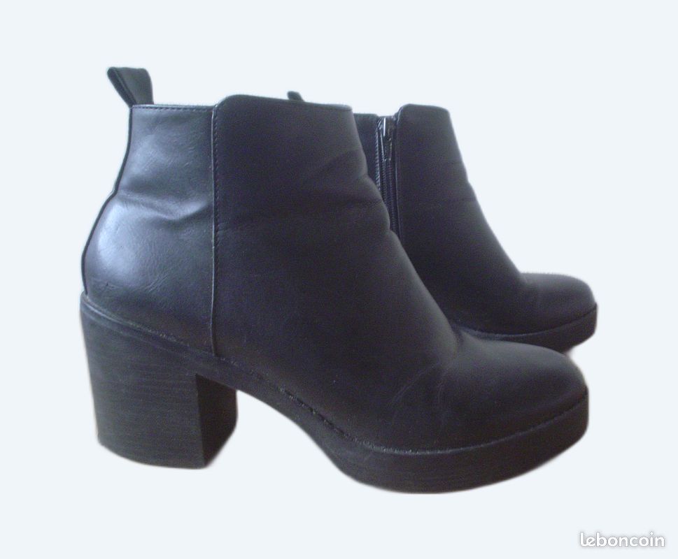 Bottines femme Jennyfer pointure 40 Chaussures