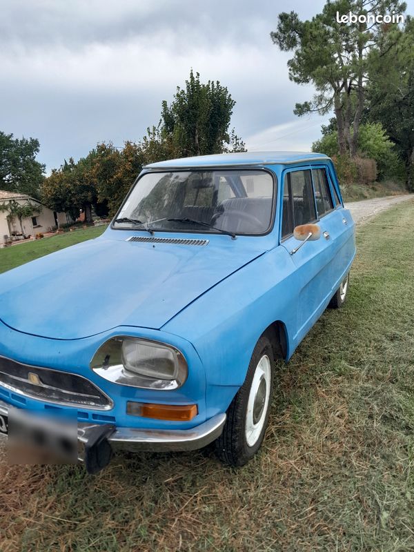 CITROEN AMI 8 BREAK GENDARMERIE PARADCAR 1/43