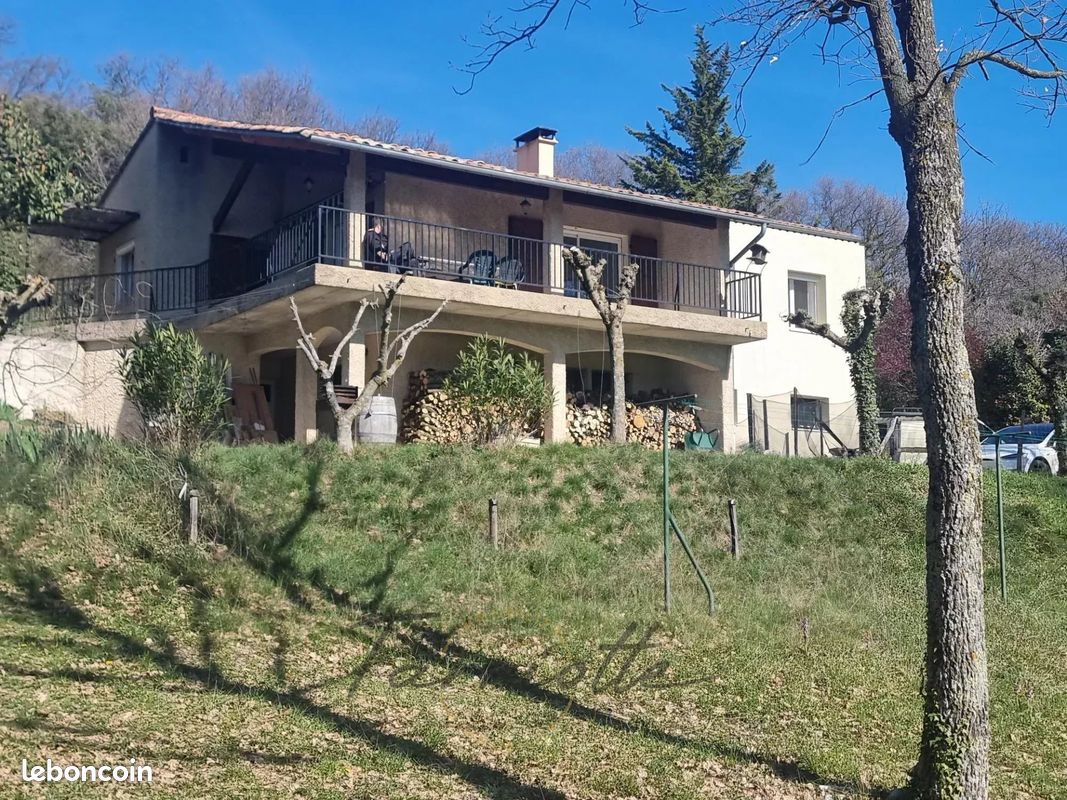 Maison 5 pièces 96 m² · à Charols · 96 m² · 349 000 €