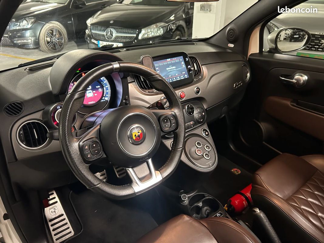 ABARTH 500 1.4 165ch TURISMO Cabriolet - 2022 - BOITE AUTO - REGULATEUR - PHARES LED - BLUETOOTH (image 9)