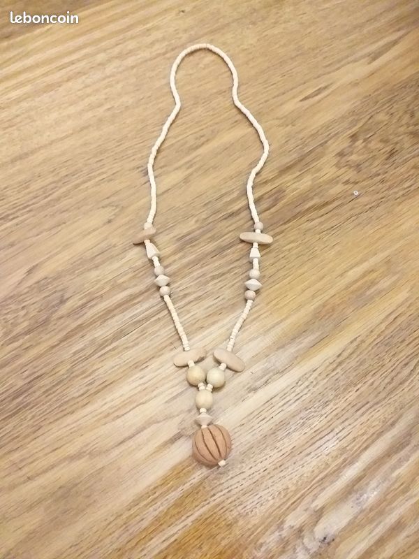 Vend collier en bois divers modèles (image 4)