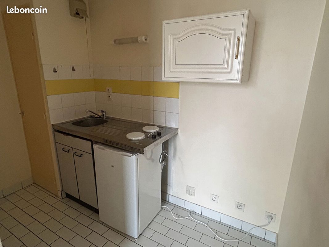 Studio 1 pièce 29 m² - Poitiers 86000 (image principale 2)