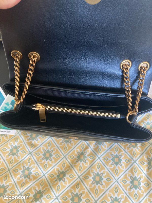 Sac à main YSL Loulou Small noir et or (image 7)