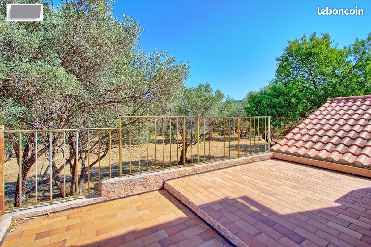 Appartement 4 pièces 64 m² · à Toulon · 64 m² · 1 128 €/mois